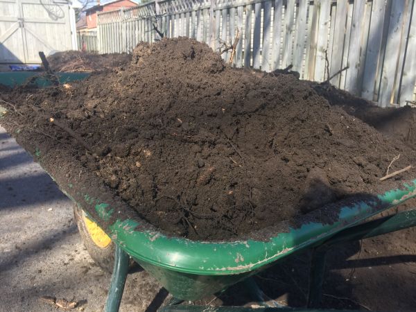 Residential Dirt Delivery in Ballwin