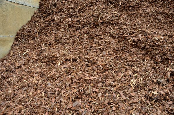 Organic Mulch Delivery in Ballwin
